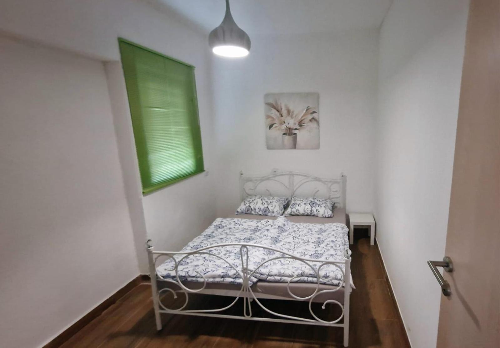 Apartman Lena Tusilovic Exterior foto