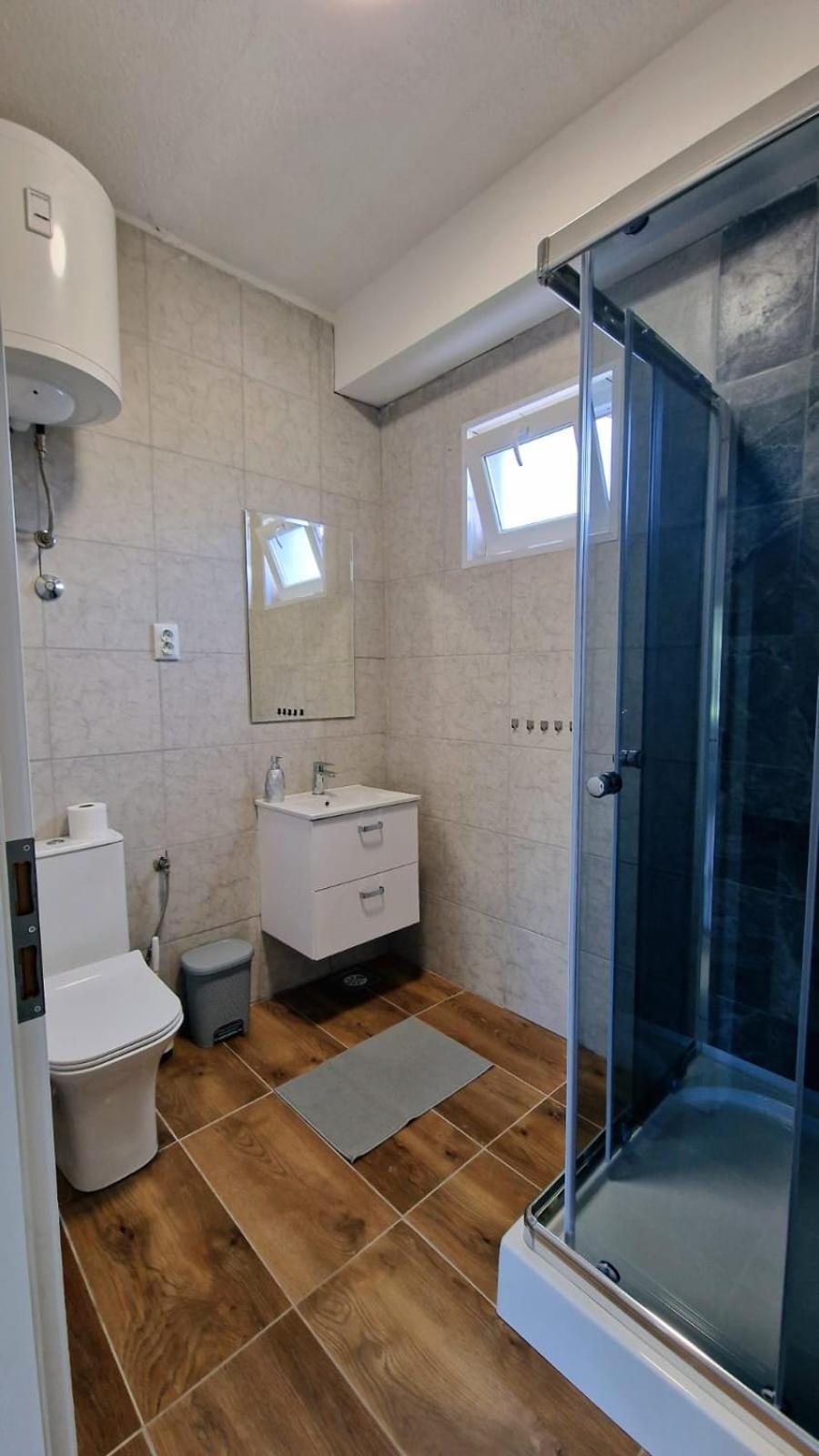 Apartman Lena Tusilovic Exterior foto